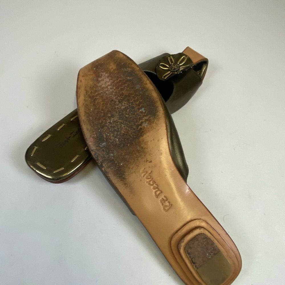 Gold and Tan Sandals with Flat Sole and Peep-Toe Design - Picture 7 of 9
